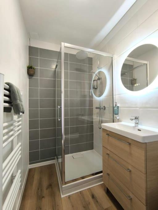 Nouveau Les Grumes 2 - Maison - 2 Chambres - Jardin - Neuf กงเปียญ ภายนอก รูปภาพ