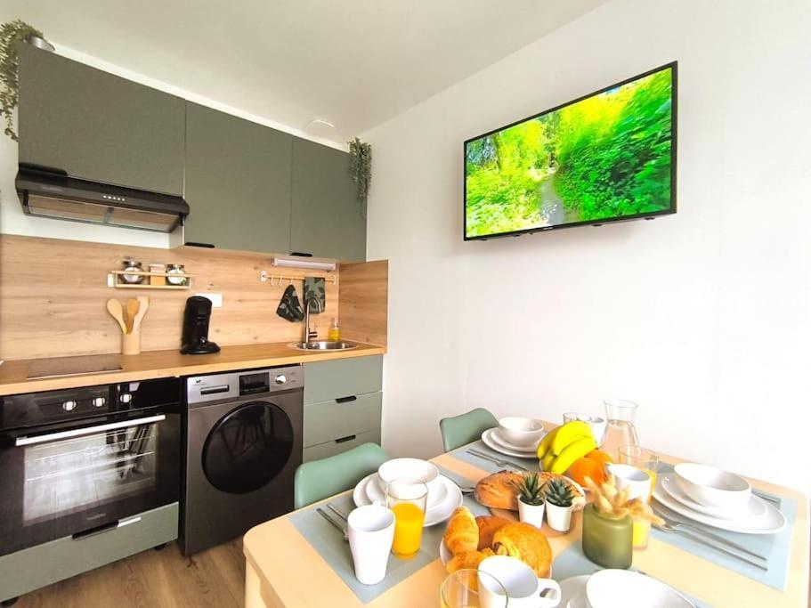Nouveau Les Grumes 2 - Maison - 2 Chambres - Jardin - Neuf กงเปียญ ภายนอก รูปภาพ